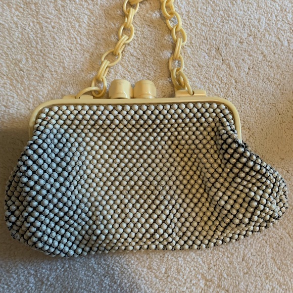 Vintage Purse - Picture 2 of 12